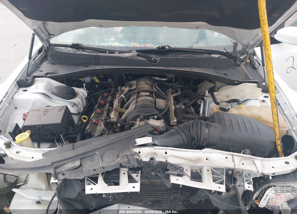 2014 CHRYSLER 300 300S VIN: 2C3CCABT2EH380824