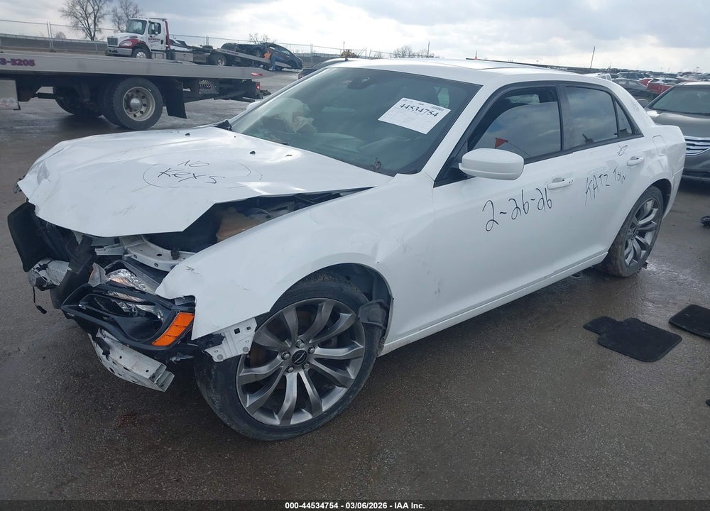 2014 CHRYSLER 300 300S VIN: 2C3CCABT2EH380824