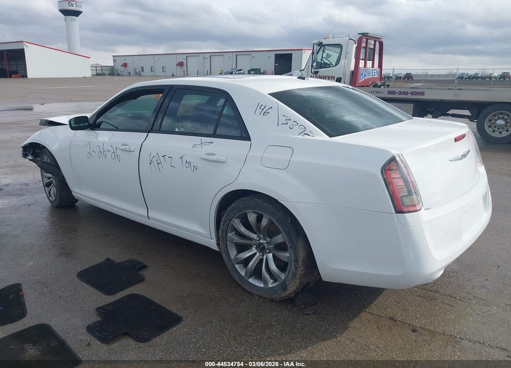 2014 CHRYSLER 300 300S VIN: 2C3CCABT2EH380824