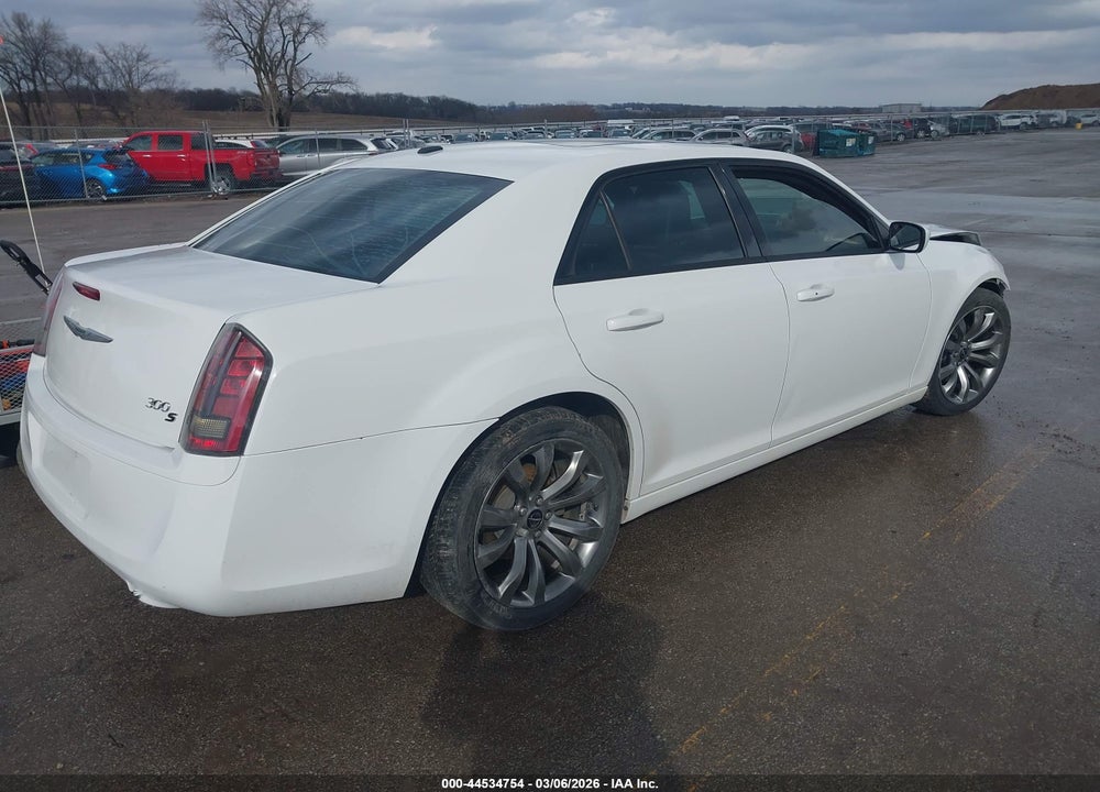 2014 CHRYSLER 300 300S VIN: 2C3CCABT2EH380824