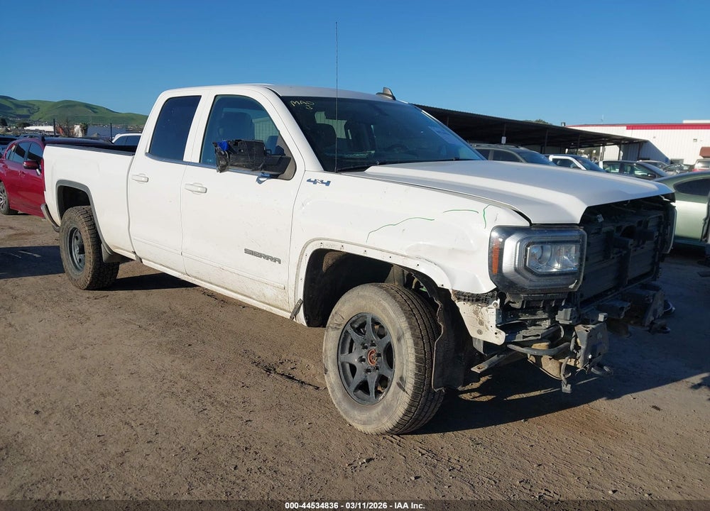 2018 GMC SIERRA 1500 SLE VIN: 1GTV2MEC5JZ241835