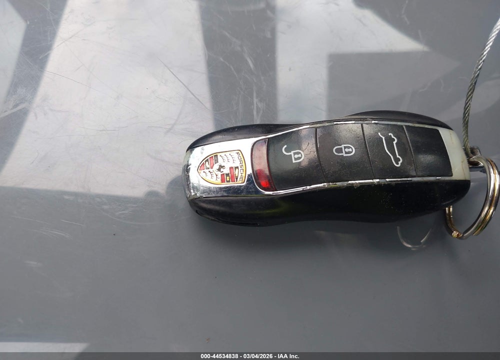 2013 PORSCHE CAYENNE DIESEL VIN: WP1AF2A23DLA33334