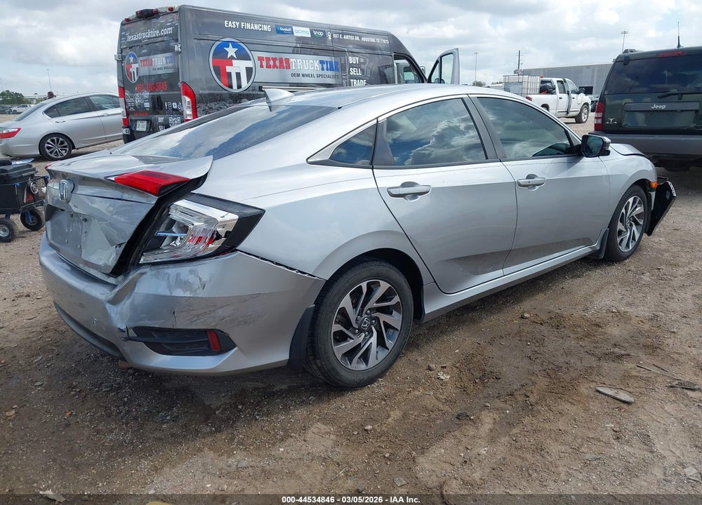 2017 HONDA CIVIC EX VIN: 19XFC2F72HE026748