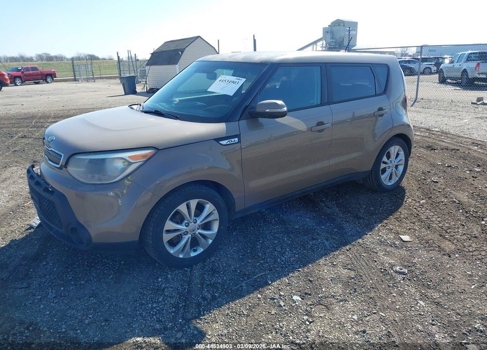 2014 KIA SOUL + VIN: KNDJP3A53E7031754