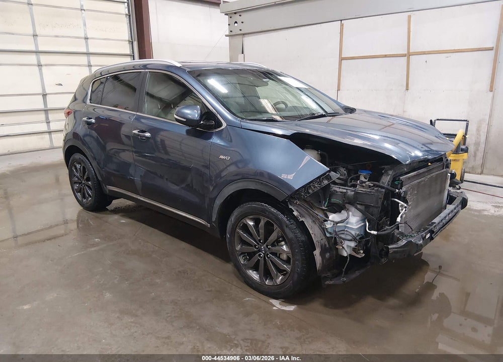 2018 KIA SPORTAGE EX VIN: KNDPNCAC9J7425994