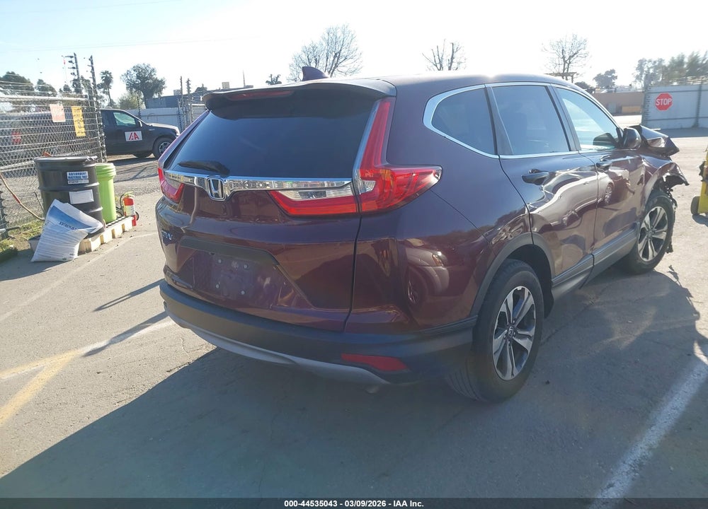 2018 HONDA CR-V LX VIN: 2HKRW5H33JH405632