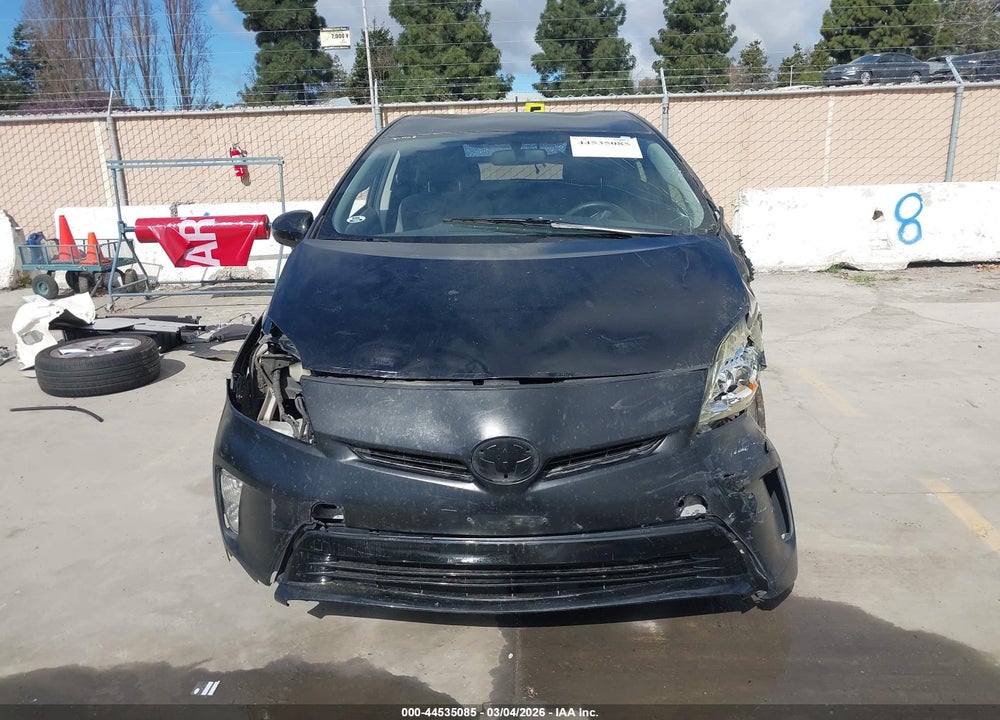 2014 TOYOTA PRIUS THREE VIN: JTDKN3DU9E1744643