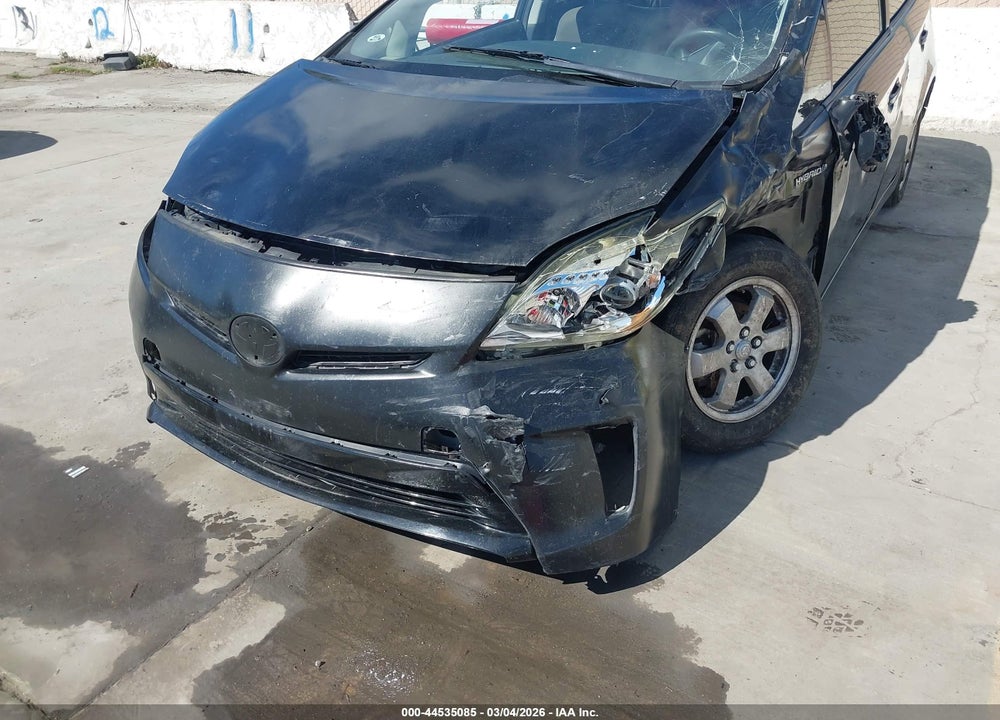 2014 TOYOTA PRIUS THREE VIN: JTDKN3DU9E1744643