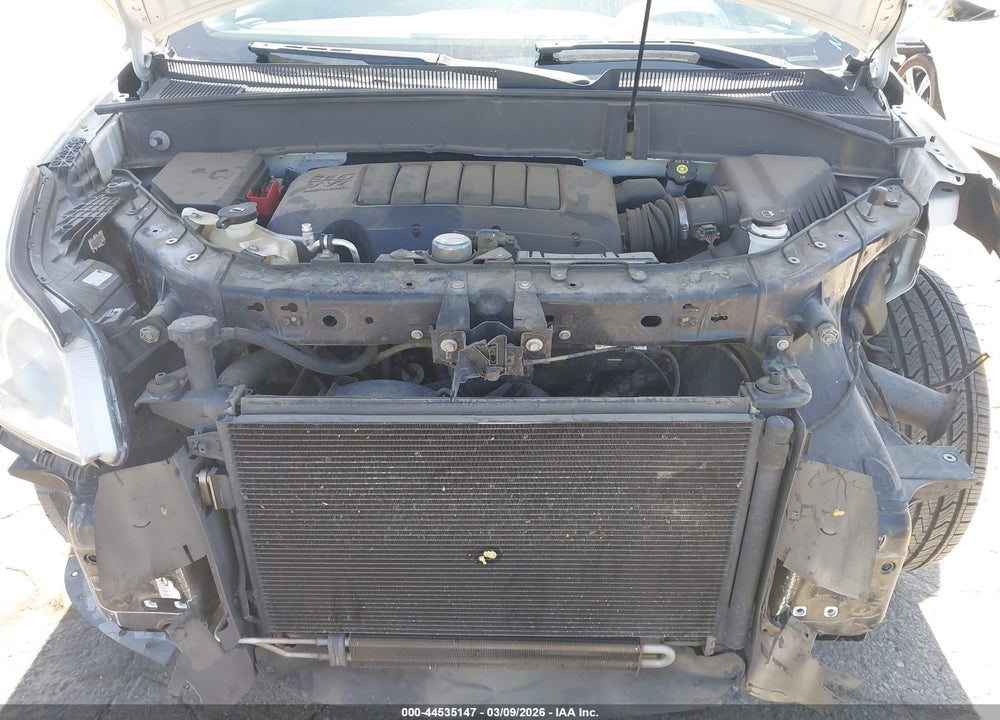 2011 CHEVROLET TRAVERSE 1LT VIN: 1GNKRGED3BJ207909