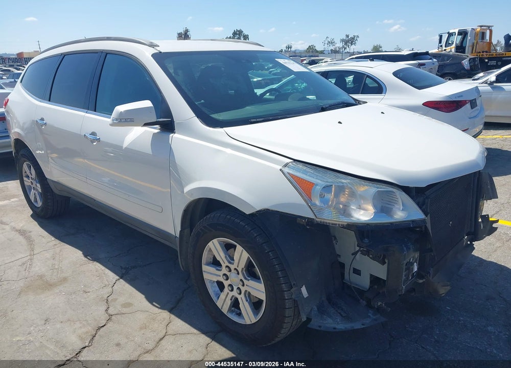 2011 CHEVROLET TRAVERSE 1LT VIN: 1GNKRGED3BJ207909