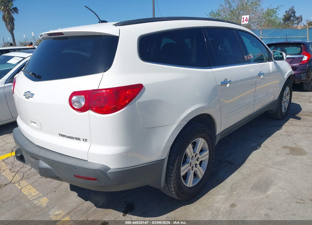 2011 CHEVROLET TRAVERSE 1LT VIN: 1GNKRGED3BJ207909