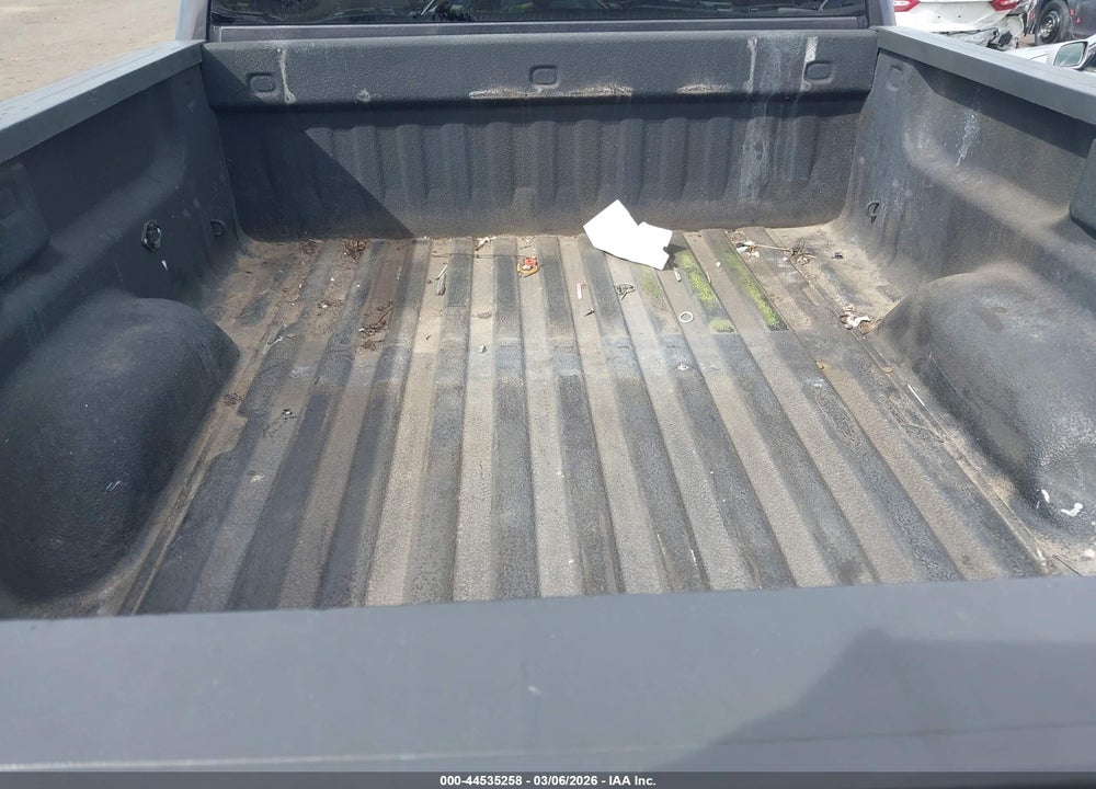 2015 CHEVROLET SILVERADO 2500HD LT VIN: 1GC1CVEG0FF132129