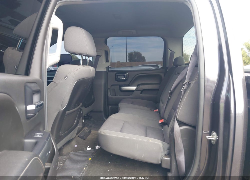 2015 CHEVROLET SILVERADO 2500HD LT VIN: 1GC1CVEG0FF132129