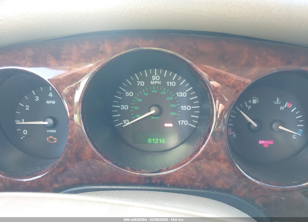 2001 JAGUAR XJ8 VANDEN PLAS VIN: SAJDA24CX1LF32147