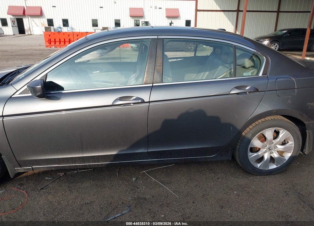 2009 HONDA ACCORD 2.4 EX-L VIN: 1HGCP26809A015785