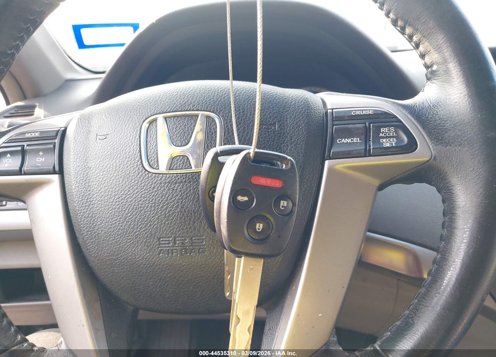 2009 HONDA ACCORD 2.4 EX-L VIN: 1HGCP26809A015785