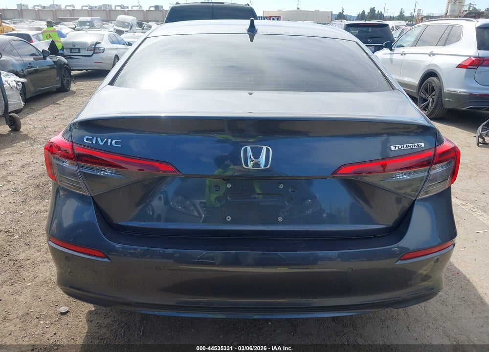2022 HONDA CIVIC TOURING VIN: 2HGFE1F93NH304080