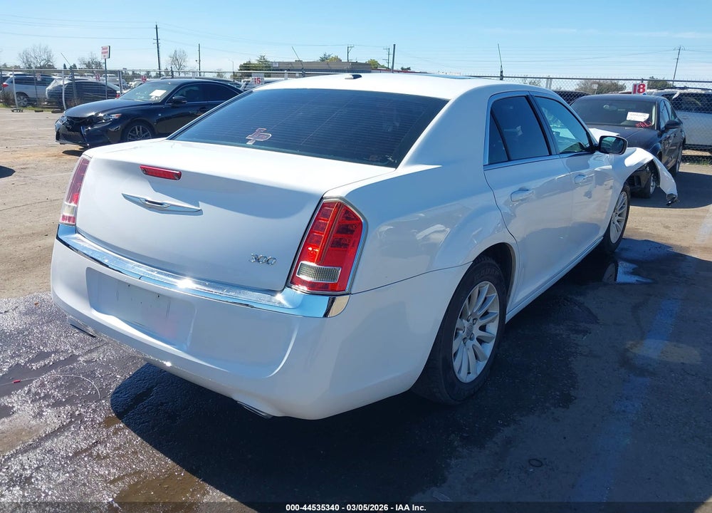 2013 CHRYSLER 300 MOTOWN VIN: 2C3CCAAG2DH707404