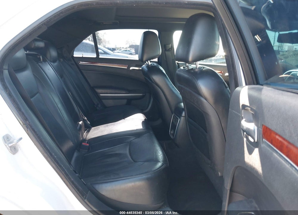 2013 CHRYSLER 300 MOTOWN VIN: 2C3CCAAG2DH707404