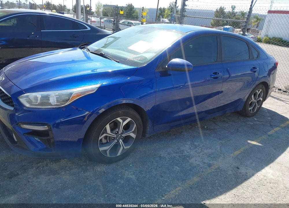 2019 KIA FORTE LXS VIN: 3KPF24AD7KE096538