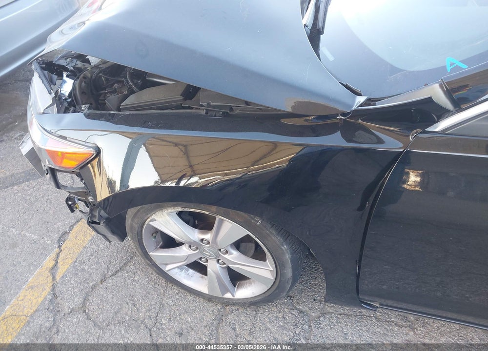 2014 ACURA ILX 2.0L VIN: 19VDE1F55EE005374