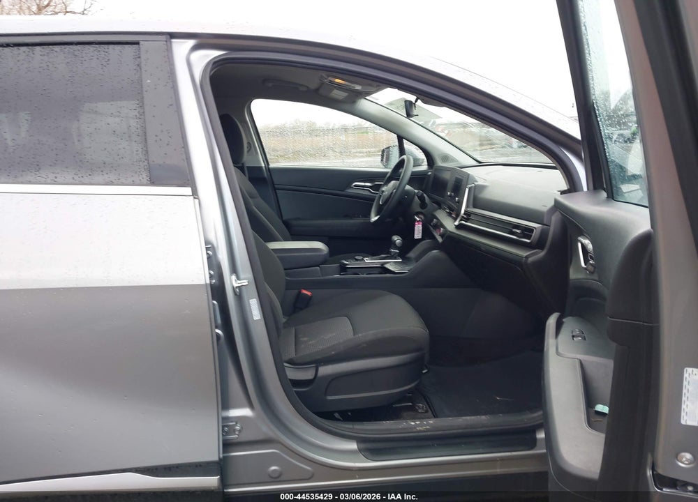 2024 KIA SPORTAGE LX VIN: KNDPU3DF1R7313307