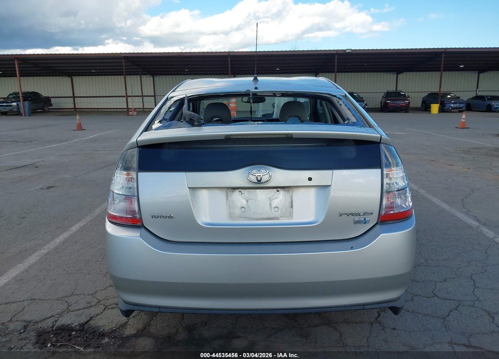 2004 TOYOTA PRIUS VIN: JTDKB20U940005947