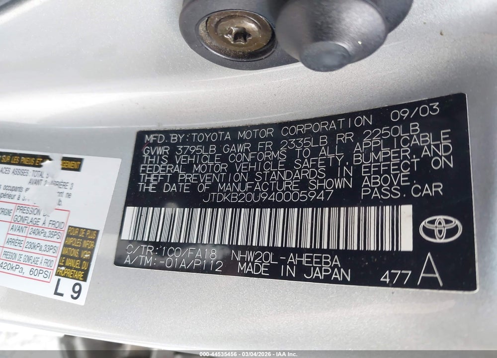 2004 TOYOTA PRIUS VIN: JTDKB20U940005947