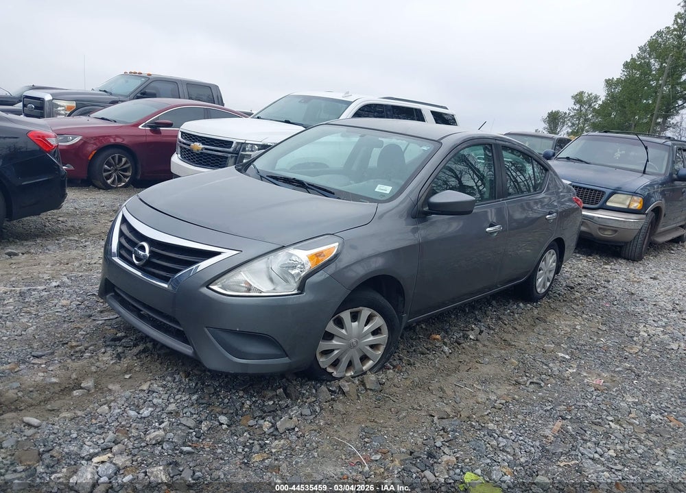 2019 NISSAN VERSA 1.6 SV VIN: 3N1CN7AP7KL842717