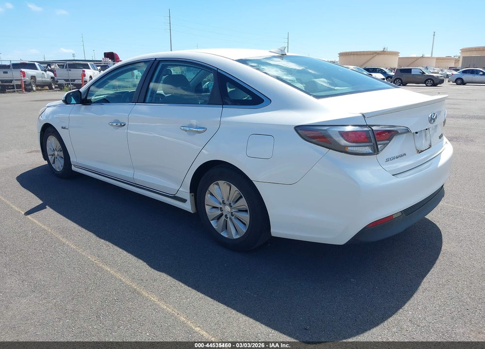 2017 HYUNDAI SONATA HYBRID SE VIN: KMHE24L33HA065438