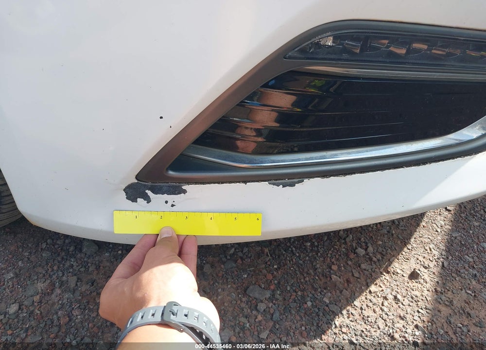 2017 HYUNDAI SONATA HYBRID SE VIN: KMHE24L33HA065438