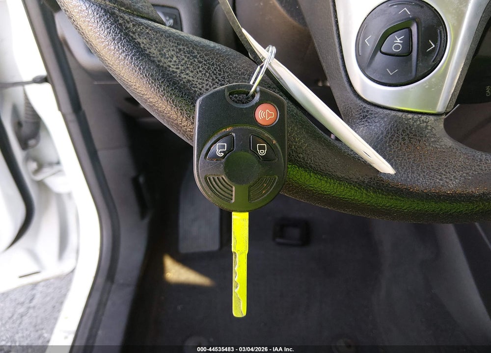 2015 FORD ESCAPE SE VIN: 1FMCU0G95FUC89220