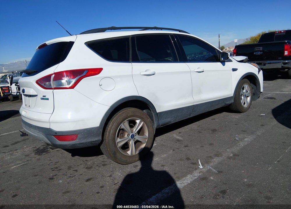 2015 FORD ESCAPE SE VIN: 1FMCU0G95FUC89220