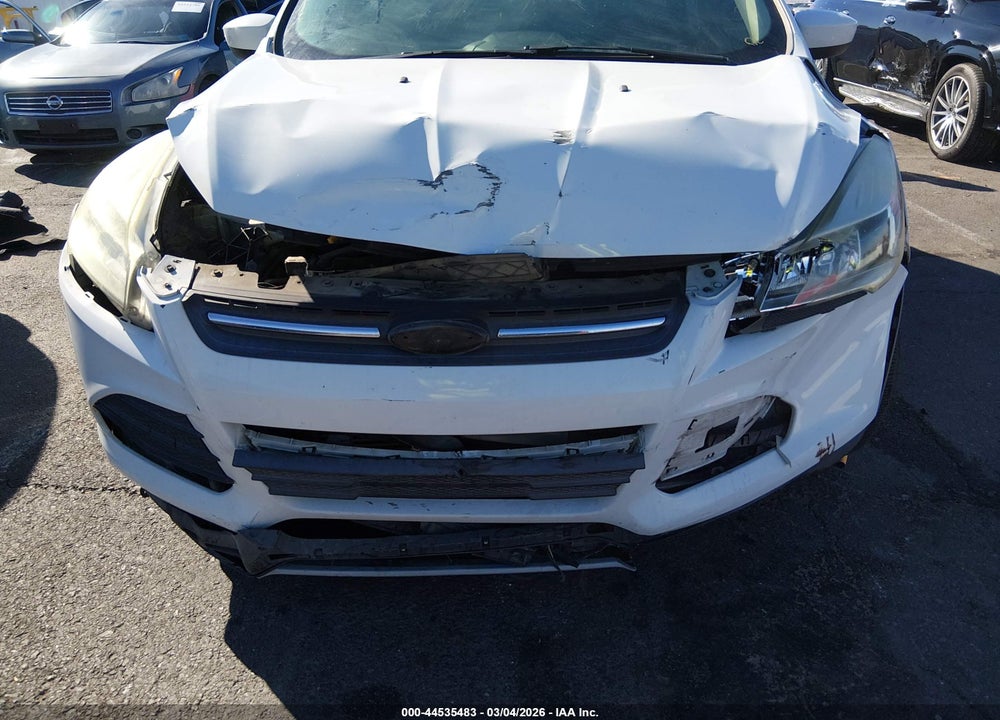 2015 FORD ESCAPE SE VIN: 1FMCU0G95FUC89220
