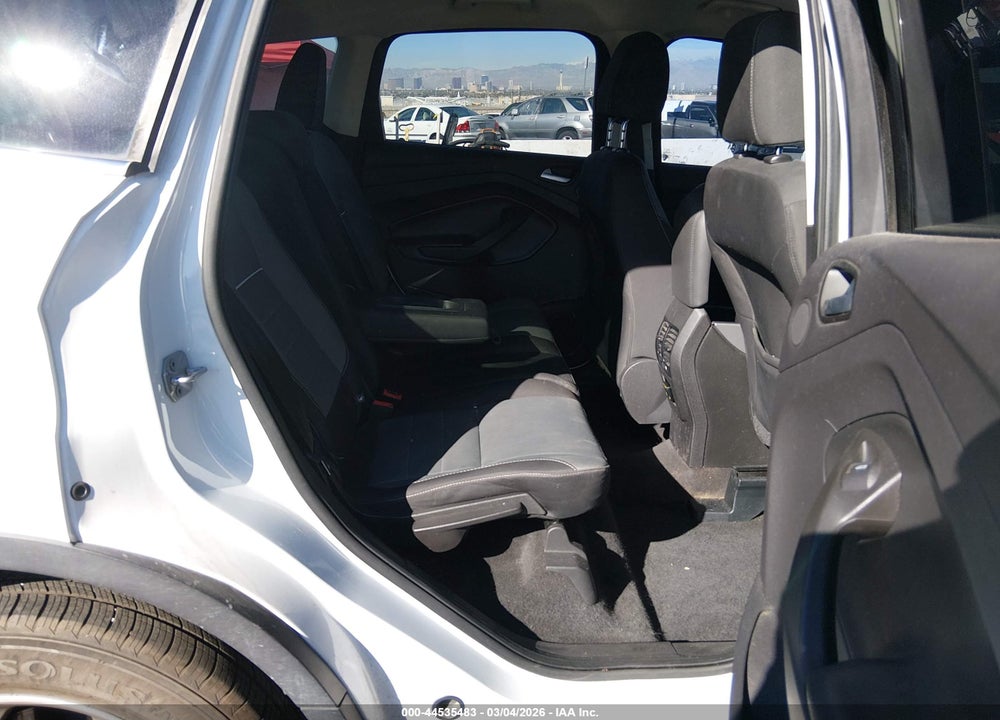 2015 FORD ESCAPE SE VIN: 1FMCU0G95FUC89220
