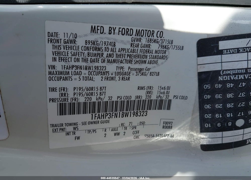 2011 FORD FOCUS VIN: 1FAHP3FN1BW198323