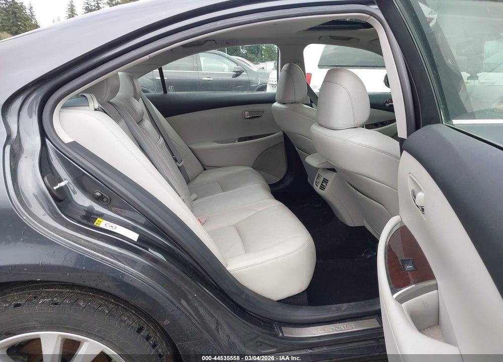 2010 LEXUS ES 350 VIN: JTHBK1EG6A2401300