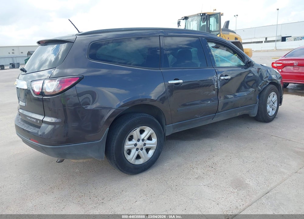 2014 CHEVROLET TRAVERSE LS VIN: 1GNKRFKD2EJ245280