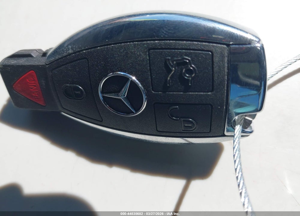 2011 MERCEDES-BENZ GLK 350 VIN: WDCGG5GB4BF552190