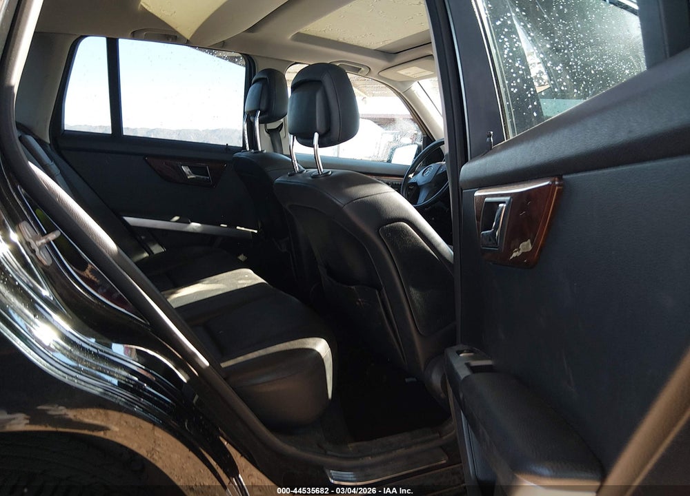 2011 MERCEDES-BENZ GLK 350 VIN: WDCGG5GB4BF552190