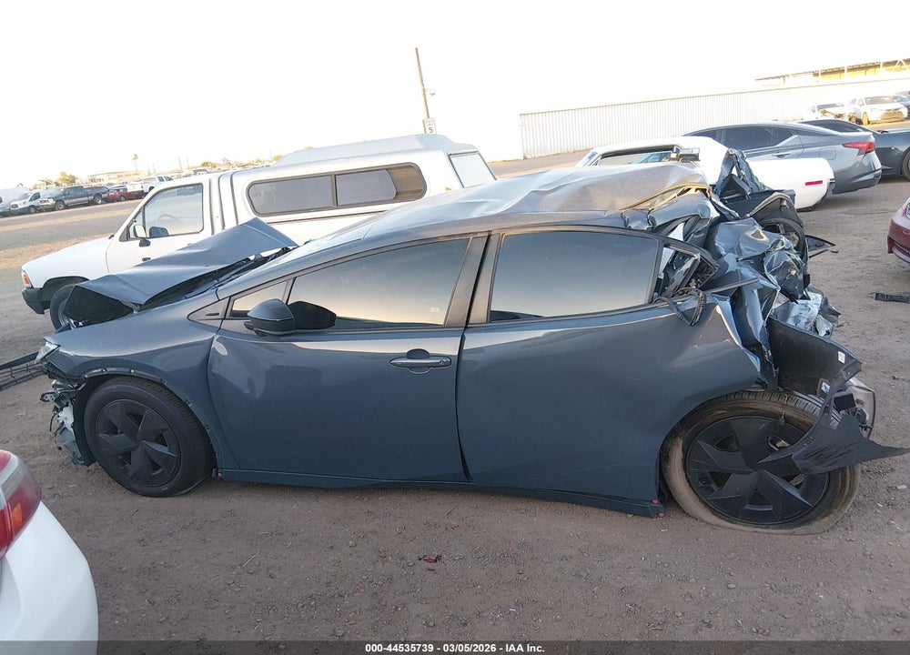 2023 TOYOTA PRIUS LE VIN: JTDACAAU2P3009715