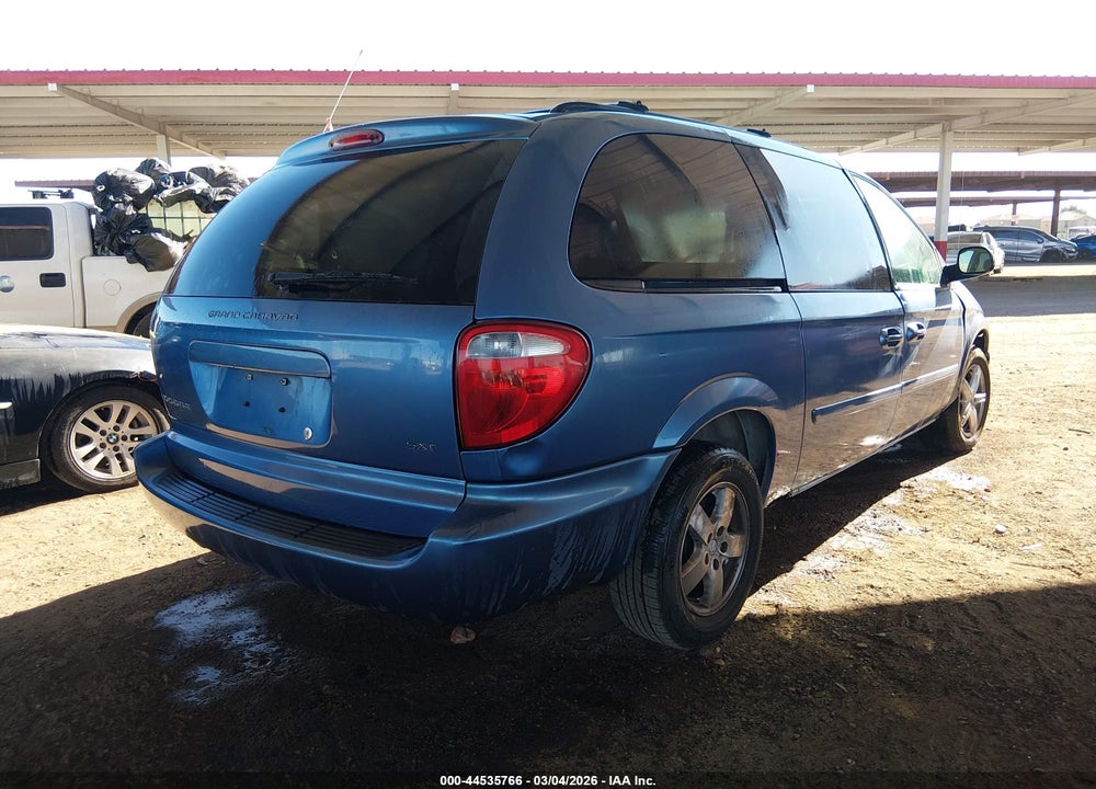 2007 DODGE GRAND CARAVAN SXT VIN: 2D4GP44L07R287512