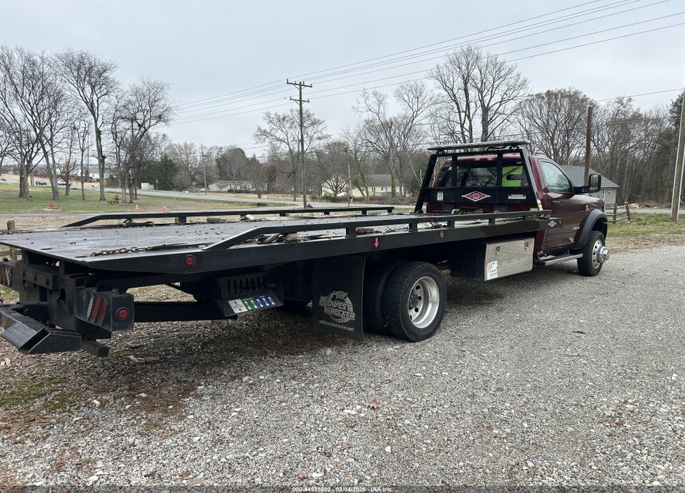 2019 RAM 5500 CHASSIS TRADESMAN/SLT VIN: 3C7WRMDL0KG729483
