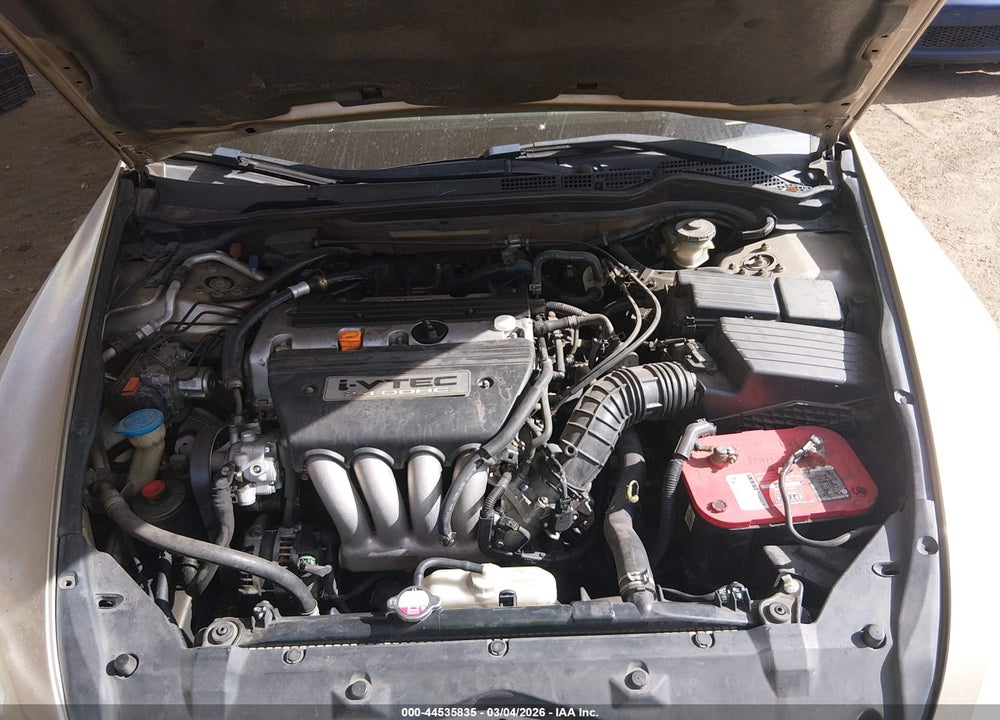 2004 HONDA ACCORD 2.4 LX VIN: 1HGCM56404A044963