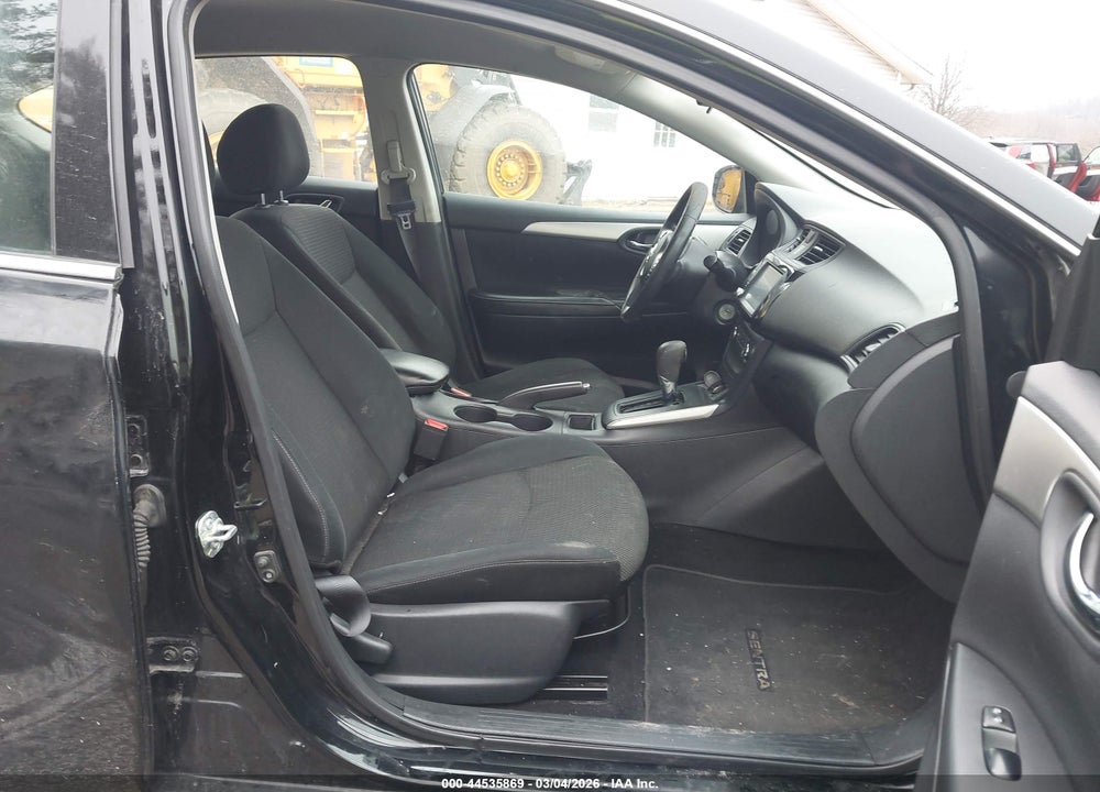 2019 NISSAN SENTRA S VIN: 3N1AB7AP5KY420027