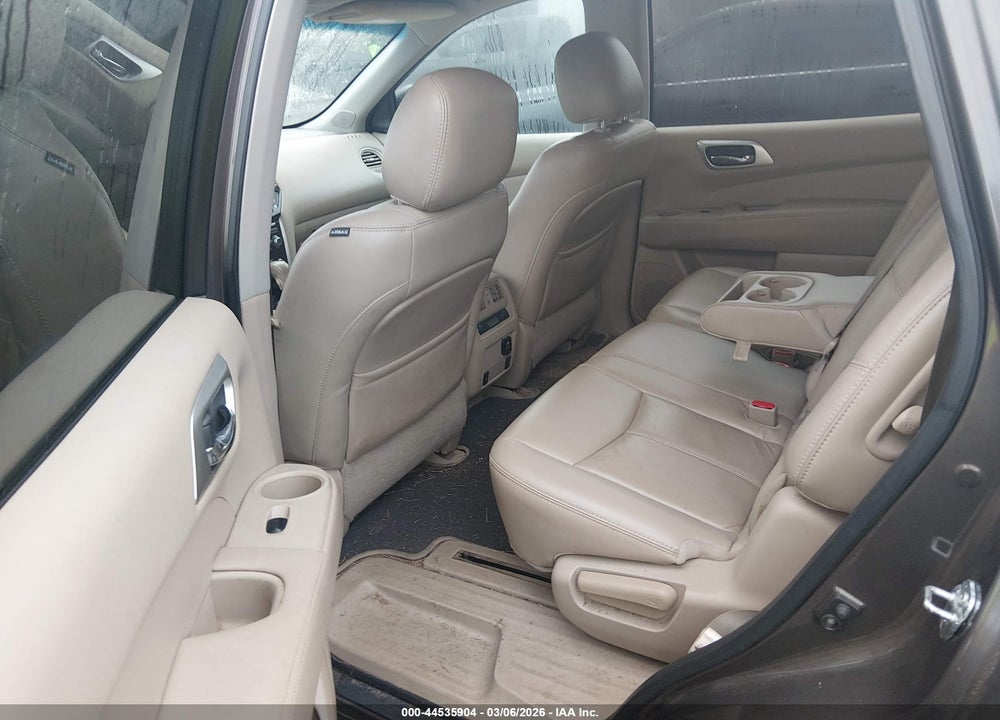 2015 NISSAN PATHFINDER SL VIN: 5N1AR2MN4FC626715