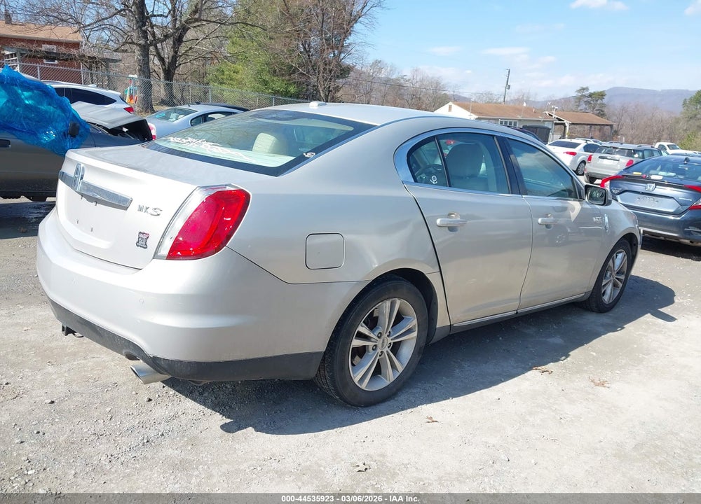 2009 LINCOLN MKS VIN: 1LNHM93R39G606365