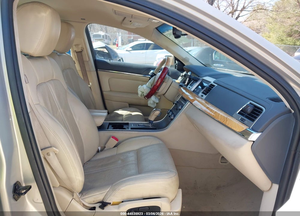 2009 LINCOLN MKS VIN: 1LNHM93R39G606365