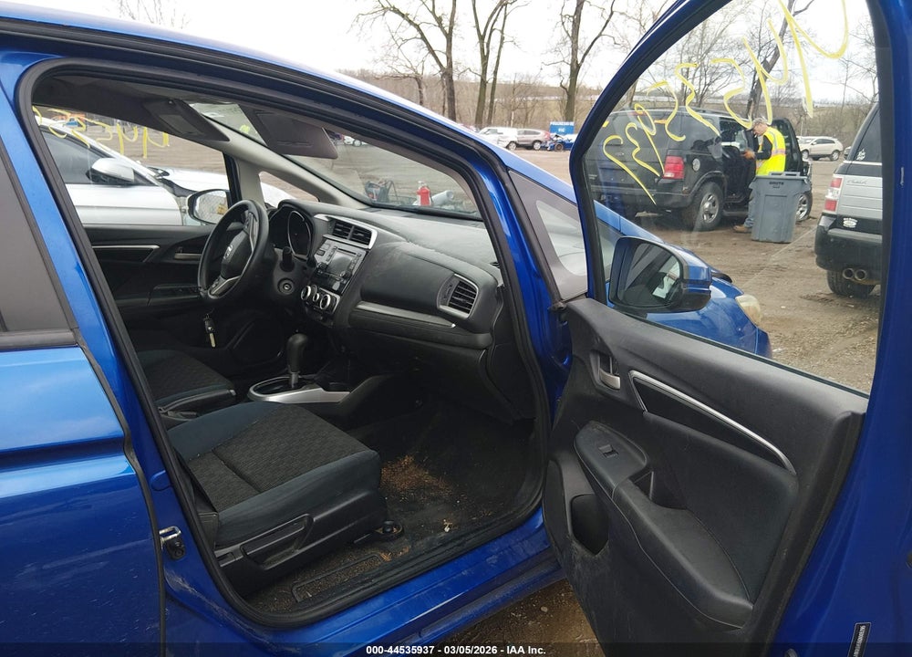 2016 HONDA FIT LX VIN: JHMGK5H55GX005295