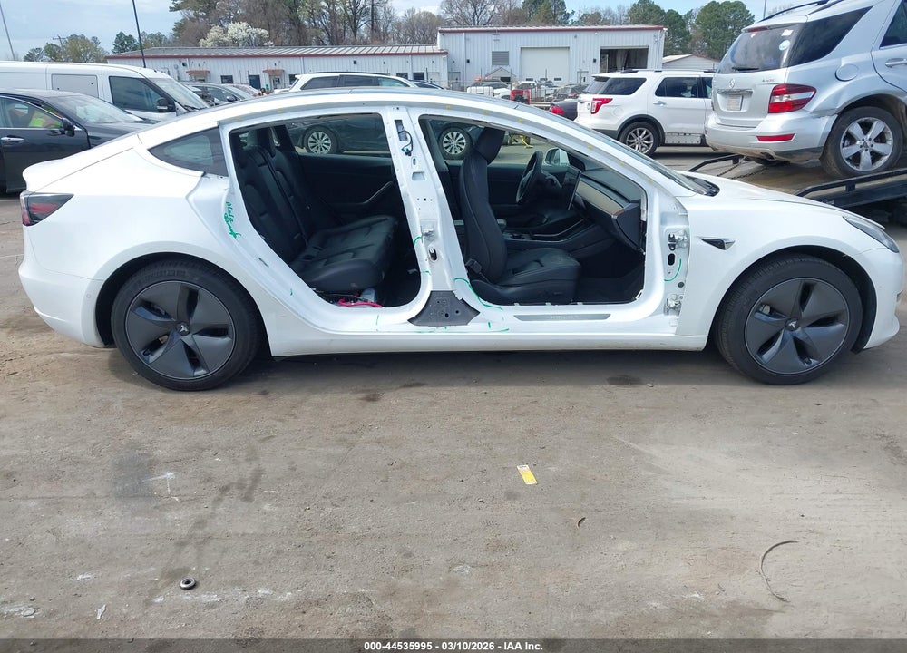 2020 TESLA MODEL 3 STANDARD RANGE PLUS REAR-WHEEL DRIVE/STANDARD RANGE REAR-WHEEL DRIVE VIN: 5YJ3E1EAXLF797076